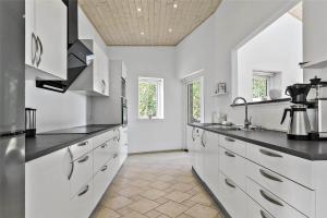 Fotografie z fotogalerie ubytování N279-Karrebaeksminde-Eno-Kystvej-131 v destinaci Enø By