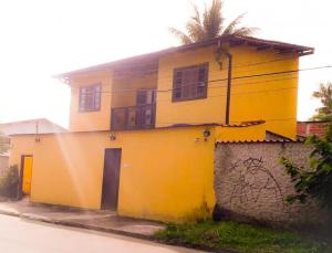 Το κτήριο όπου στεγάζεται  η παραθεριστική κατοικία