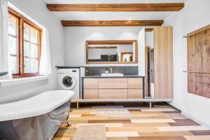 Galería fotográfica de N254-Karrebaeksminde-Eno-Kystvej-209 en Enø By 12 fotos más