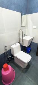 Ένα μπάνιο στο Blue home stay