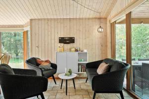 Χώρος καθιστικού στο JB126-Fjerritslev-Tyttebaerstien-48