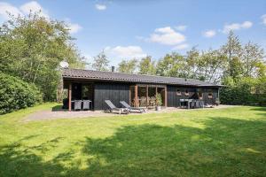 Κήπος έξω από το JB126-Fjerritslev-Tyttebaerstien-48