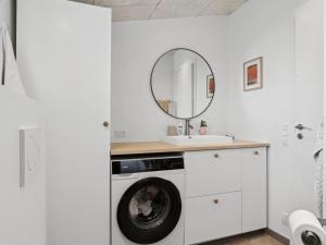 Fotografie z fotogalerie ubytování Holiday Home Donco - 600m from the sea by Interhome v destinaci Dronningmølle