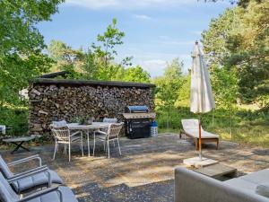 Κήπος έξω από το Holiday Home Antim - 200m from the sea by Interhome