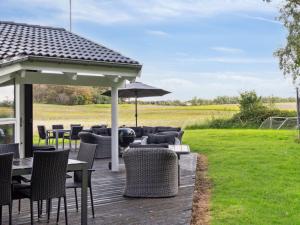 Zahrada ubytování Holiday Home Rik - 350m from the sea by Interhome + 25 fotografií