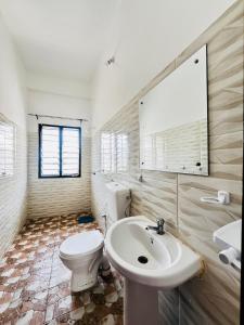 Et badeværelse på Bahari Breeze 1,2 bedrooms watamu