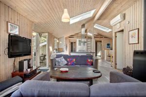 Χώρος καθιστικού στο JB255-Fjerritslev-Blabaerstien-22