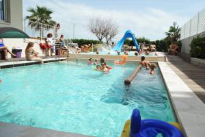 The swimming pool at or close to Hotel Fedora Riccione