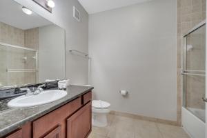 Ένα μπάνιο στο Unique Stays at Disney - 3BD - 8 Guests +19 φωτογραφίες