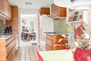 Φωτογραφία από το άλμπουμ του SKA601-Roeke-Roeke-Algustorp-4198 σε Röke