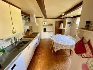 Φωτογραφία από το άλμπουμ του KAL752-Loenneberga-Bockefall-4 σε Ingelstorp