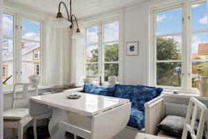 Fotografie z fotogalerie ubytování BOH651-Kaeringoen-Kosen-560 v destinaci Käringön + 12 fotografií