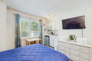 Gallery image of Golfer's Oasis - Studio in Calabash