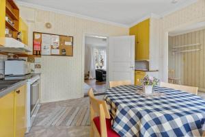 Gallery image of NAR406-Haellefors-Sangshyttan-53 in Saxån +19 photos