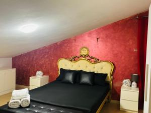 Ένα ή περισσότερα κρεβάτια σε δωμάτιο στο Atena B&B APARTMENTS Imperial