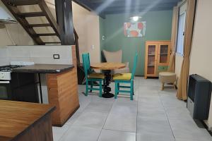 Η κουζίνα ή μικρή κουζίνα στο Mi Casa Tu Casa C -Relax & Starlink-Pet friendly +26 φωτογραφίες