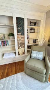 Χώρος καθιστικού στο Lotus Suite