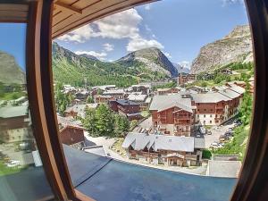 Nespecifikovaný výhled na hory nebo výhled na hory při pohledu z apartmánu