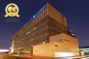 Certifikát, hodnocení, plakát nebo jiný dokument vystavený v ubytování Wyndham Costa del Sol Lima Airport