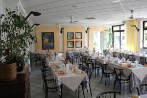 Restaurace v ubytování Albergo Roma