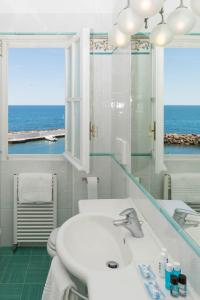Koupelna v ubytování Sunbay Park Hotel