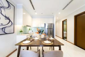 Η κουζίνα ή μικρή κουζίνα στο Landmark Grand Manor +224 φωτογραφίες