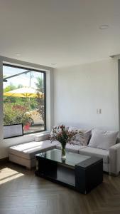 Posezení v ubytování you and me Homestay