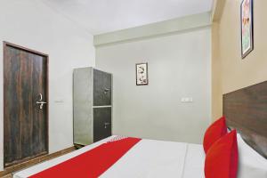 Gallery image of Hotel O Grand Castle Inn in Lucknow +16 photos