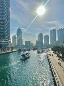 Φυσικό τοπίο κοντά σε αυτό το δωμάτιο σε οικογενειακή κατοικία +4 φωτογραφίες