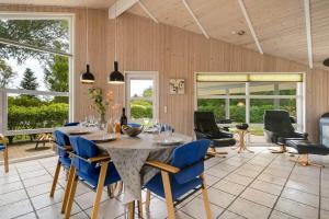 Fotografie z fotogalerie ubytování C11355-Tarm-Tunvej-1 v destinaci Høje Sande + 24 fotografií