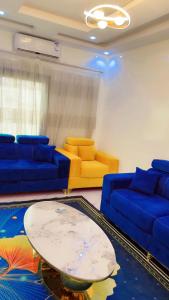 Gallery image of Mariama Appartements 2 chambre salons in Dakar +9 photos