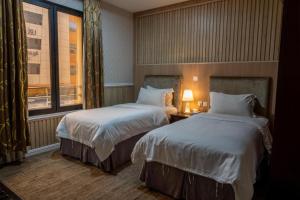 Imagen de la galería de قصور الشرق للأجنحة الفندقية, en Yeda 35 fotos más