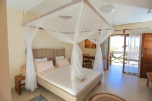 Gallery image of Maison Charrette in Morondava +17 photos