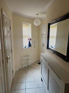 Køkken eller tekøkken på Apartment with Free Parking + 2 billeder