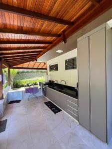 Køkken eller tekøkken på Casa de Campo vila velha Israel Retiro do Congo