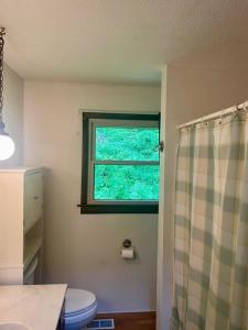 Koupelna v ubytování Happy Valley Mountain Get Away!