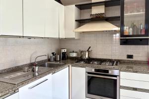 Gallery image of Luxury Home Cabras Centro in Càbras