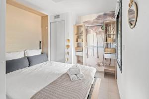 Postel nebo postele na pokoji v ubytování Le Nid Bleu - 3 stars - Modernity & Quiet Place