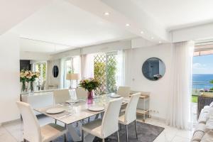 Gallery image of Luxueux 4 Pièces - Jacuzzi - Piscine - Frontière Monaco in Cap d'Ail