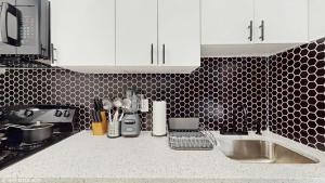 Fotografie z fotogalerie ubytování Menod Luxury Apartment v destinaci Rahway + 14 fotografií