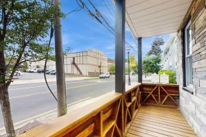 Φωτογραφία από το άλμπουμ του Menod Luxury Apartment σε Rahway