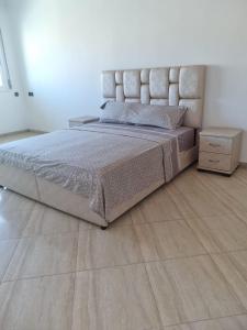 Postel nebo postele na pokoji v ubytování Bel appartement en plein Taza