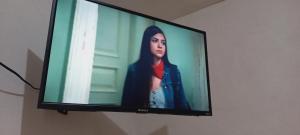 Μια τηλεόραση ή/και κέντρο ψυχαγωγίας στο El hotel más céntrico de Cd Valles con estacion de autobuses a media cuadra que te llevara a toda la huasteca