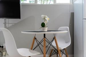 Gallery image of Walk to Beach, Fast WiFi, Discounted, Nightlife in Kirstenhof