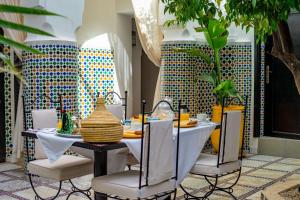 Foto sihtkohas Marrakech asuva majutusasutuse Riad Dar Dialkoum galeriist