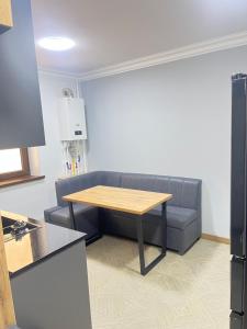 Η κουζίνα ή μικρή κουζίνα στο АПАРТАМЕНТЫ ЛЮКС level PREMIUM +8 φωτογραφίες