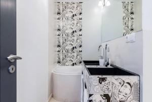 Galeriebild der Unterkunft Luxury Apartment with Private Heated Pool in Šibenik
