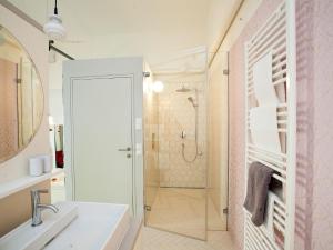 Koupelna v ubytování grätzlhotel Karmelitermarkt