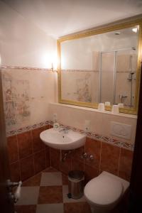 Ένα μπάνιο στο Kleine Villa Rose