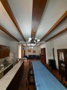 Η κουζίνα ή μικρή κουζίνα στο La Taverna